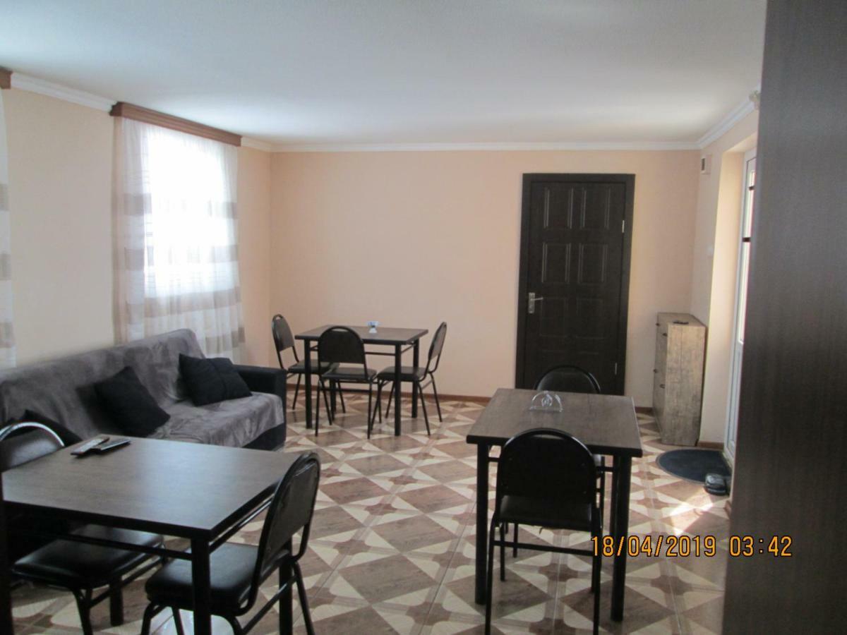 Guesthouse Elli & Cottages Kazbegi Luaran gambar